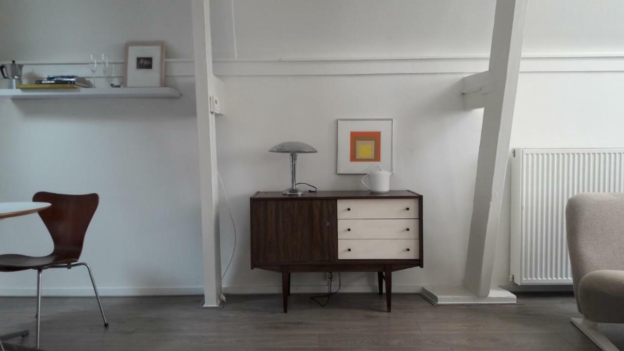 Tiny Monumental House In Down Town Leiden Apartment Екстериор снимка