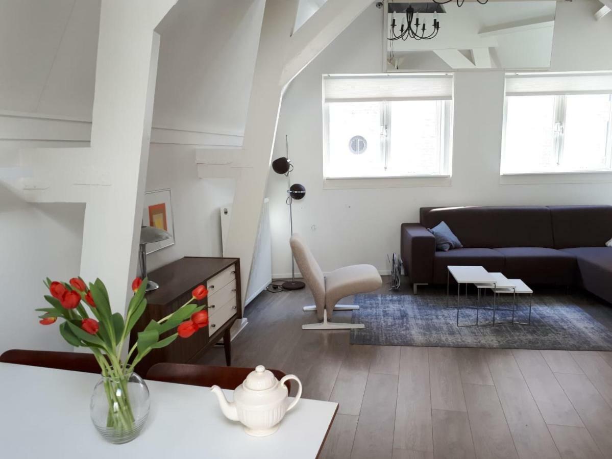 Tiny Monumental House In Down Town Leiden Apartment Екстериор снимка